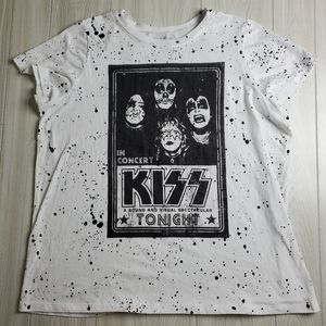 Retro KISS Tonight in Concert Splatter graphic  Tee NOT Vintage Size Medium